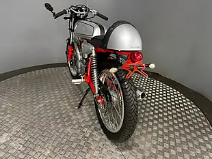 Used 1990 Honda Dream 50 Cafe Racer Silver - Interior and Exterior details 7