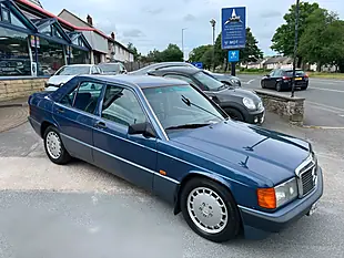Used 1990 Mercedes-Benz 190 Blue - Interior and Exterior details 7