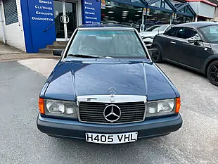 Used 1990 Mercedes-Benz 190 Blue - Interior and Exterior details 8