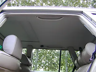 Used 1990 Mercedes-Benz 300 Estate Silver - Interior and Exterior details 17