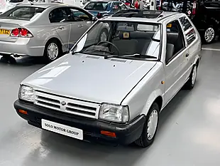 Used 1990 Nissan Micra Ls Silver - Interior and Exterior details 4