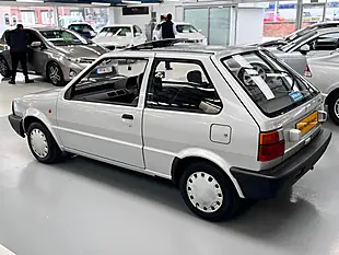Used 1990 Nissan Micra Ls Silver - Interior and Exterior details 8