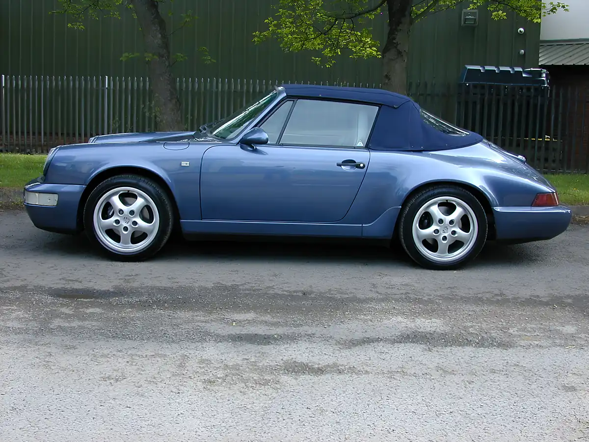 Used 1990 Porsche 911 Carrera 2 Baltic Blue Metallic - Interior and Exterior details 7