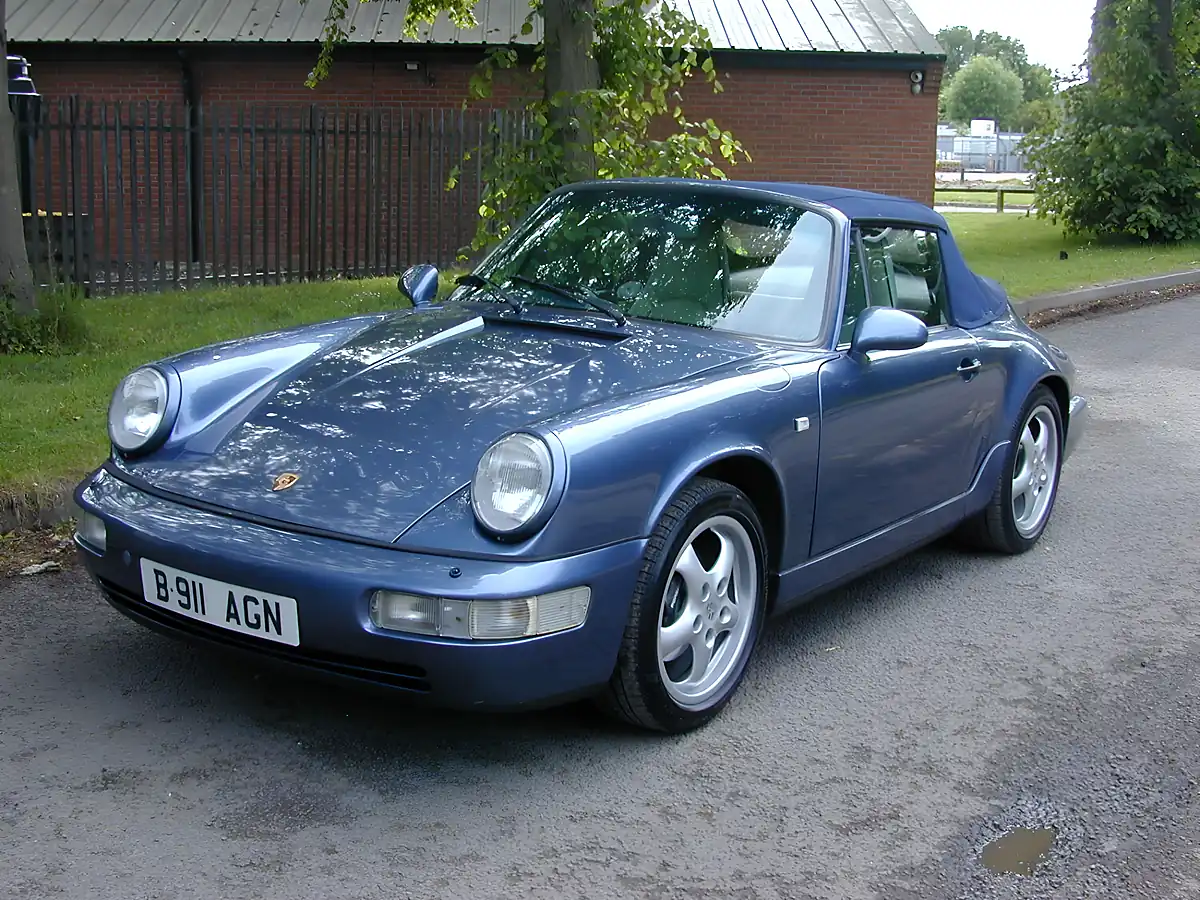 Used 1990 Porsche 911 Carrera 2 Baltic Blue Metallic - Interior and Exterior details 8