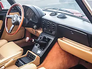 Used 1991 Alfa Romeo Spider S4 Alfa Red - Interior and Exterior details 3