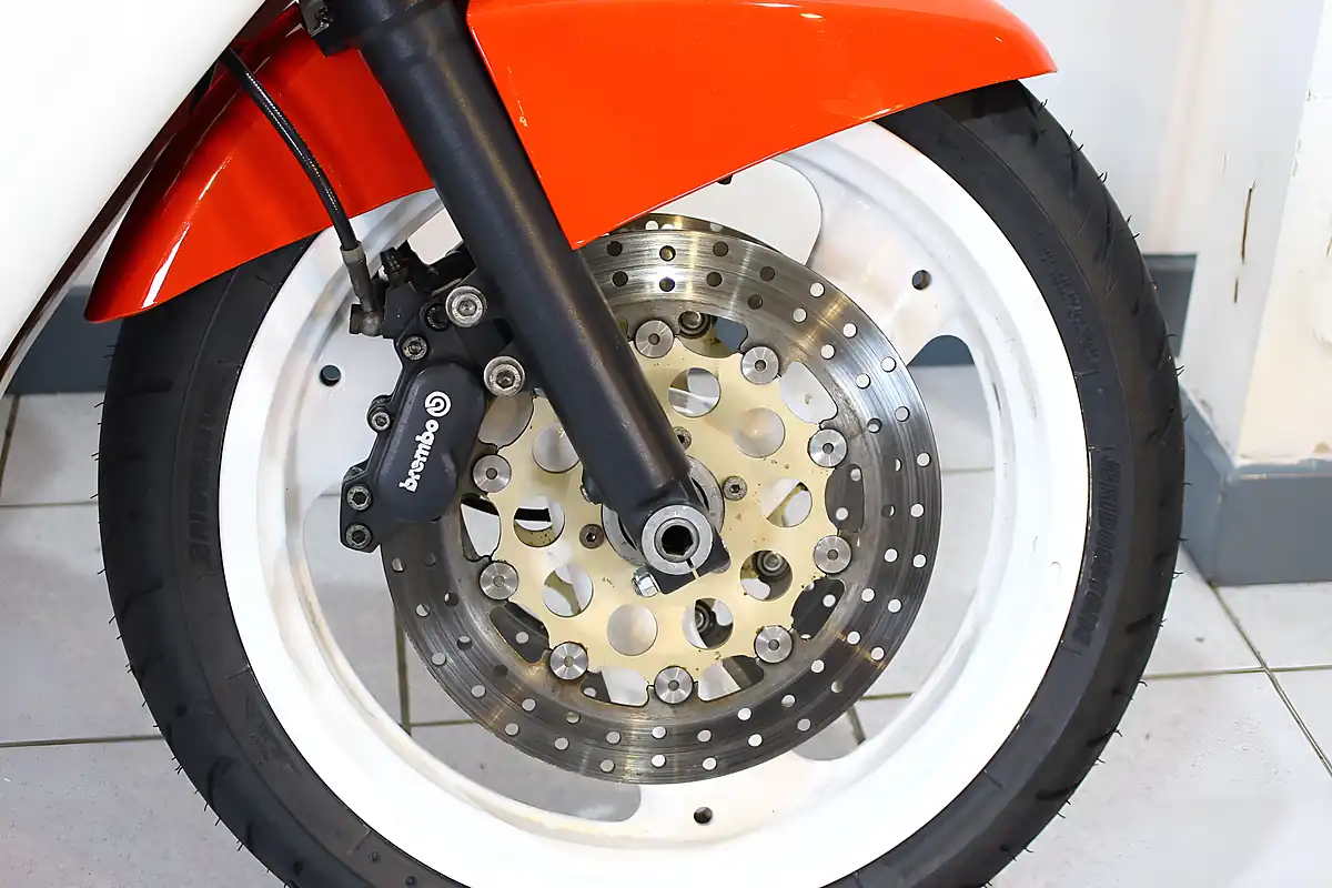 Used 1991 Ducati 900 Supersport Red - Interior and Exterior details 5
