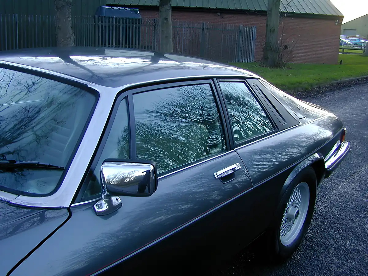 Used 1991 Jaguar Xjs Coupe Westminster Grey Metallic - Interior and Exterior details 12