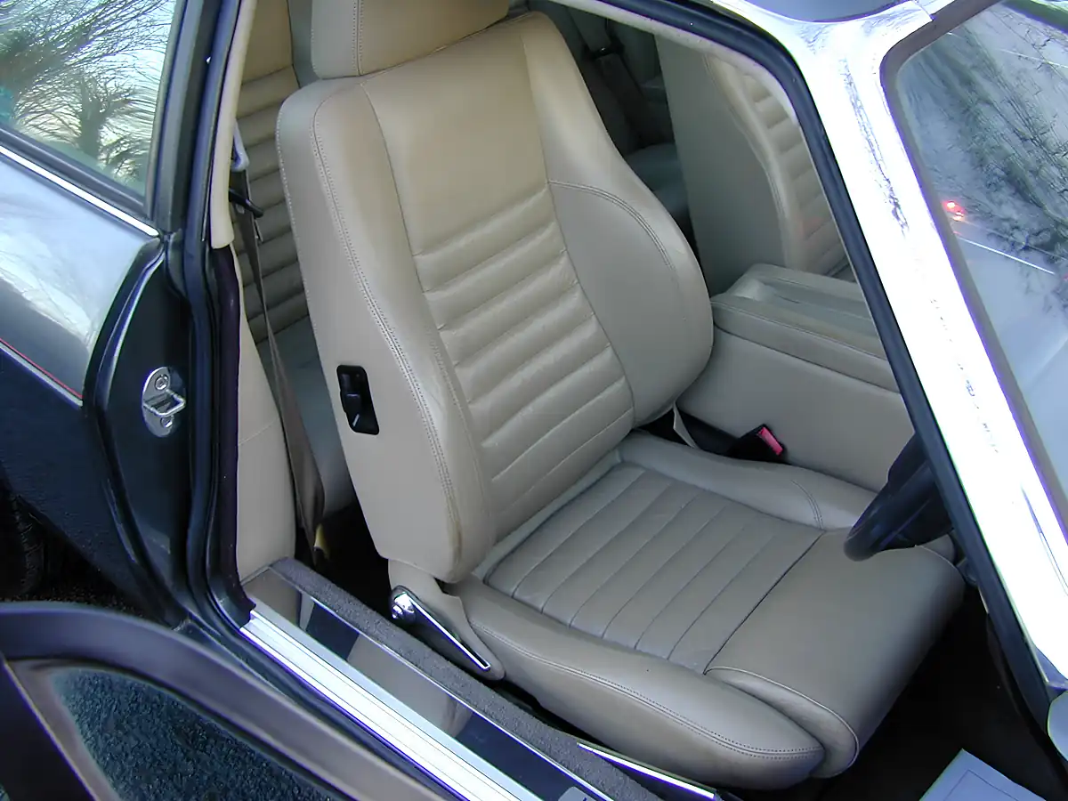 Used 1991 Jaguar Xjs Coupe Westminster Grey Metallic - Interior and Exterior details 16