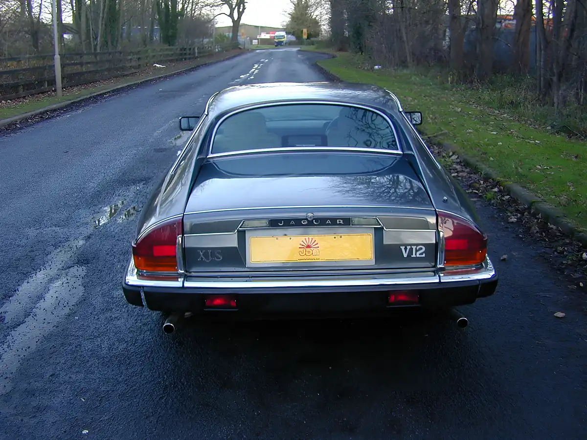 Used 1991 Jaguar Xjs Coupe Westminster Grey Metallic - Interior and Exterior details 5
