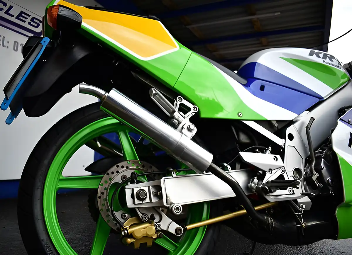 Used 1991 Kawasaki Kr1s Green - Interior and Exterior details 16