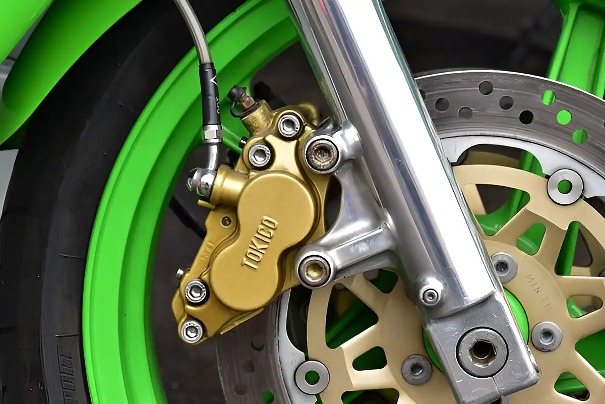 Used 1991 Kawasaki Kr1s Green - Interior and Exterior details 18