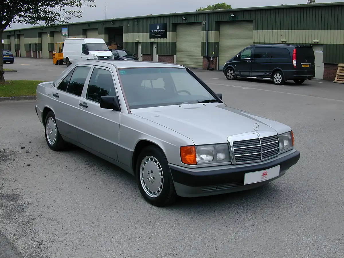 Used 1991 Mercedes-Benz 190 High Specification Silver - Front View
