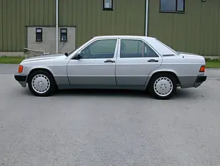 Used 1991 Mercedes-Benz 190 High Specification Silver - Interior and Exterior details 7
