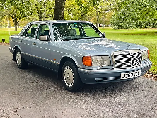 1991 Mercedes-Benz 300 SE Automatic