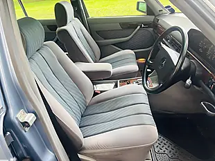 Used 1991 Mercedes-Benz 300 Se Silver Blue Metallic - Interior and Exterior details 15