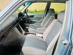 Used 1991 Mercedes-Benz 300 Se Silver Blue Metallic - Interior and Exterior details 6