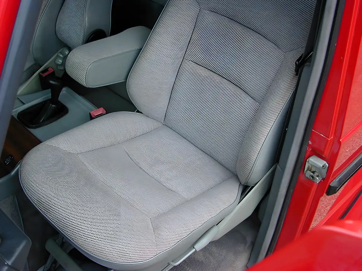 Used 1991 Mercedes-Benz G Class Swb Red - Interior and Exterior details 14