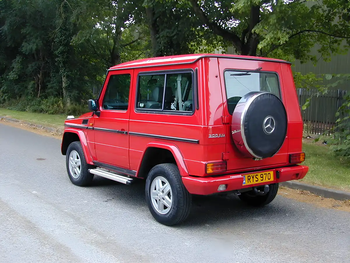 Used 1991 Mercedes-Benz G Class Swb Red - Interior and Exterior details 6