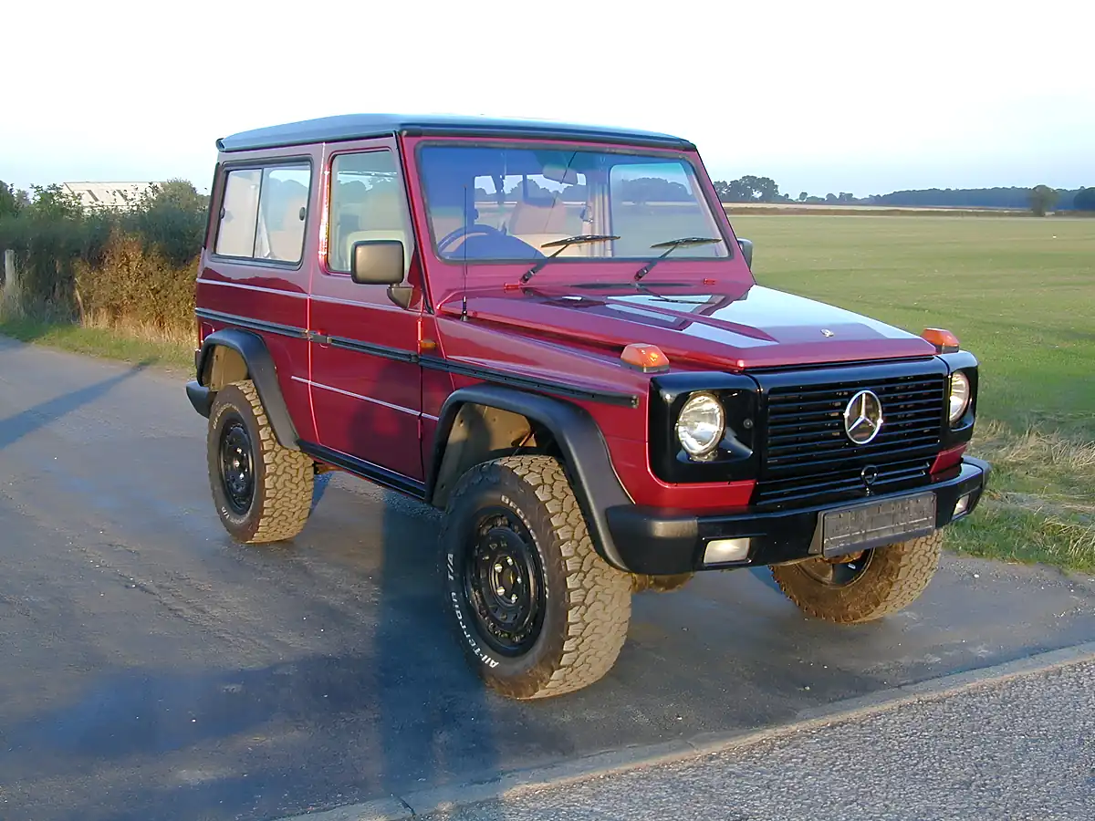 Used 1991 Mercedes-Benz G Class Swb Red - Front View