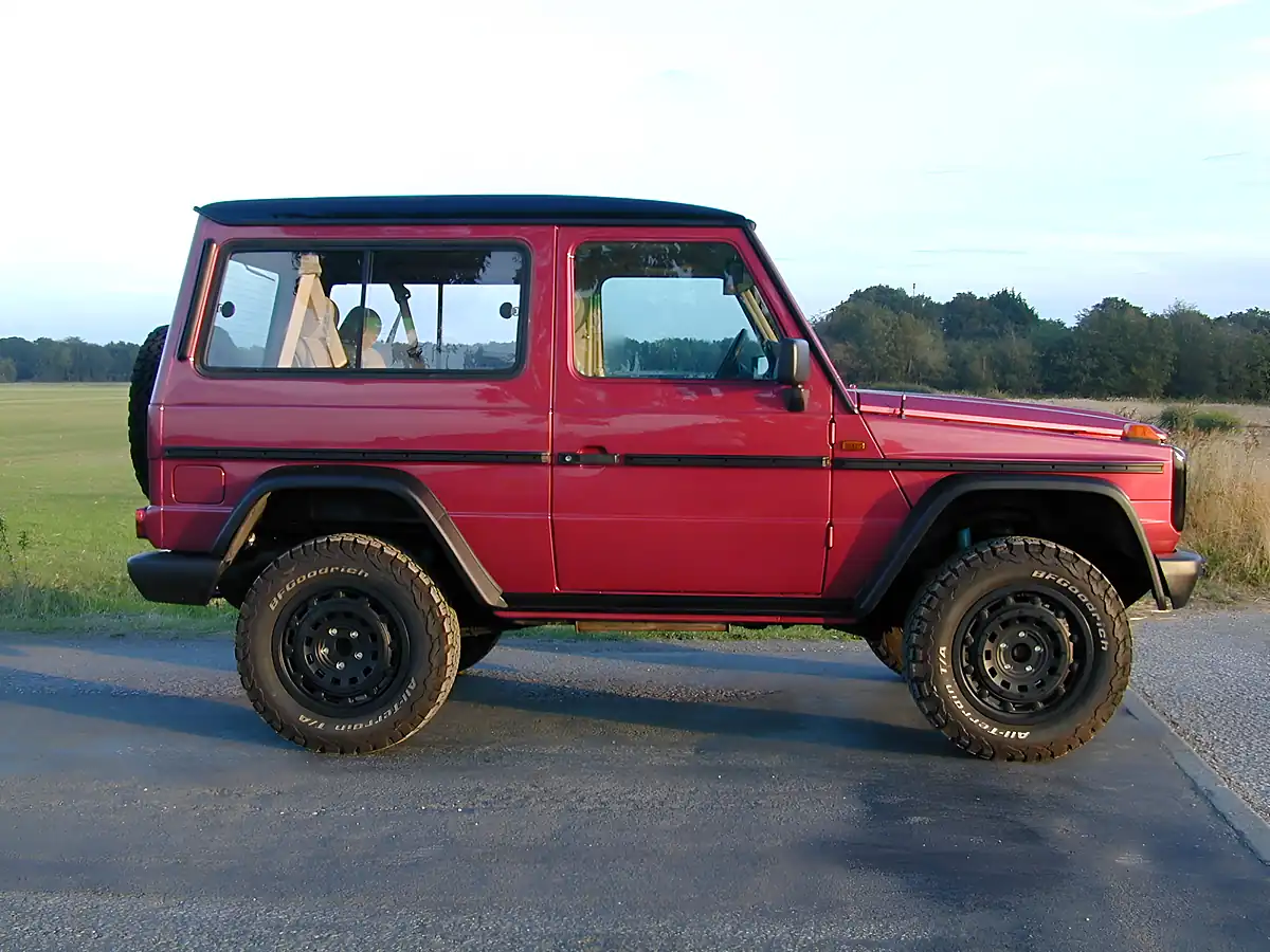 Used 1991 Mercedes-Benz G Class Swb Red - Interior and Exterior details 2