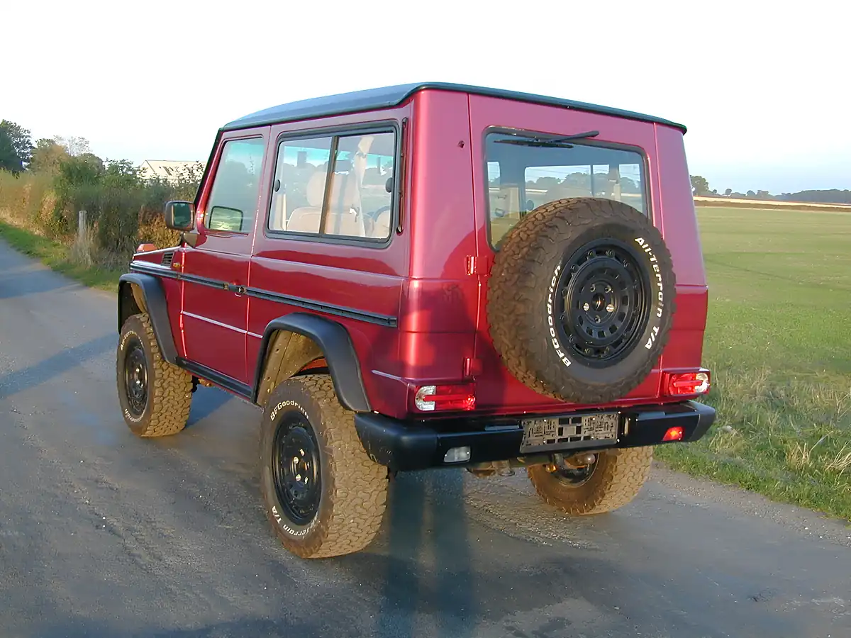 Used 1991 Mercedes-Benz G Class Swb Red - Interior and Exterior details 4
