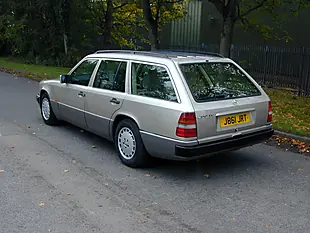 Used 1991 Mercedes-Benz W124 Estate Silver - Interior and Exterior details 6