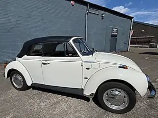Used 1991 Volkswagen Beetle Karmann White - Interior and Exterior details 7