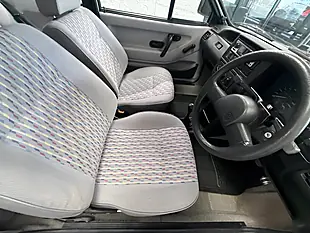 Used 1991 Volkswagen Polo Cl Silver - Interior and Exterior details 10