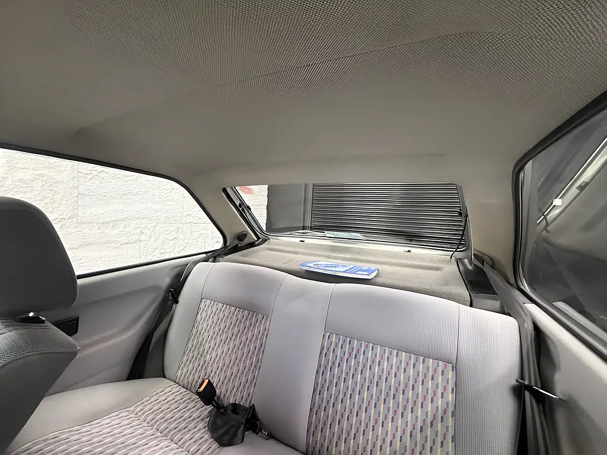 Used 1991 Volkswagen Polo Cl Silver - Interior and Exterior details 11