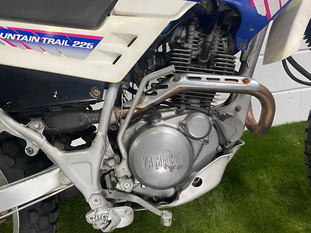 Used 1991 Yamaha Serow Mountain Trail Blue White - Interior and Exterior details 17