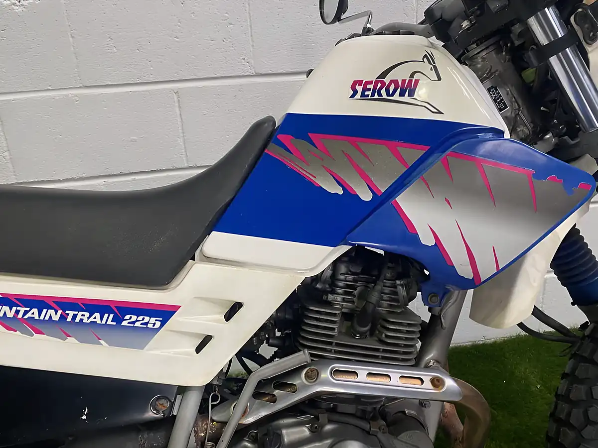 Used 1991 Yamaha Serow Mountain Trail Blue White - Interior and Exterior details 19