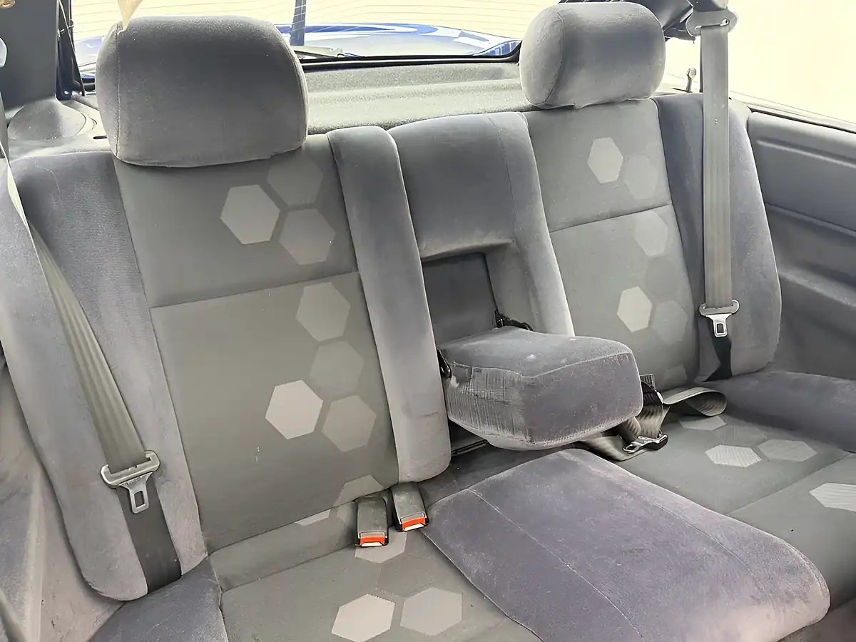 Used 1992 Ford Escort RS Cosworth Blue - Interior and Exterior details 10