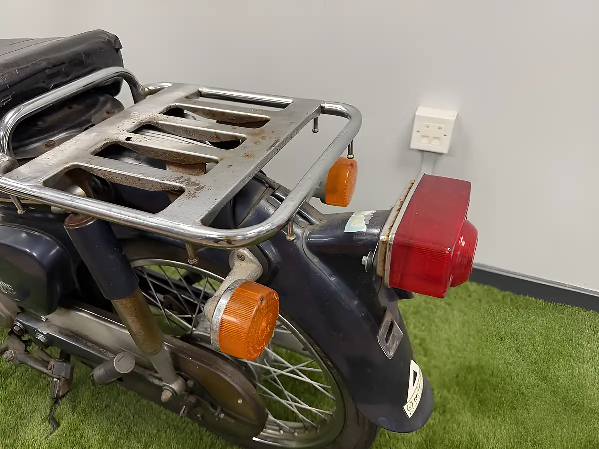 Used 1992 Honda C90 Dx Blue - Interior and Exterior details 19