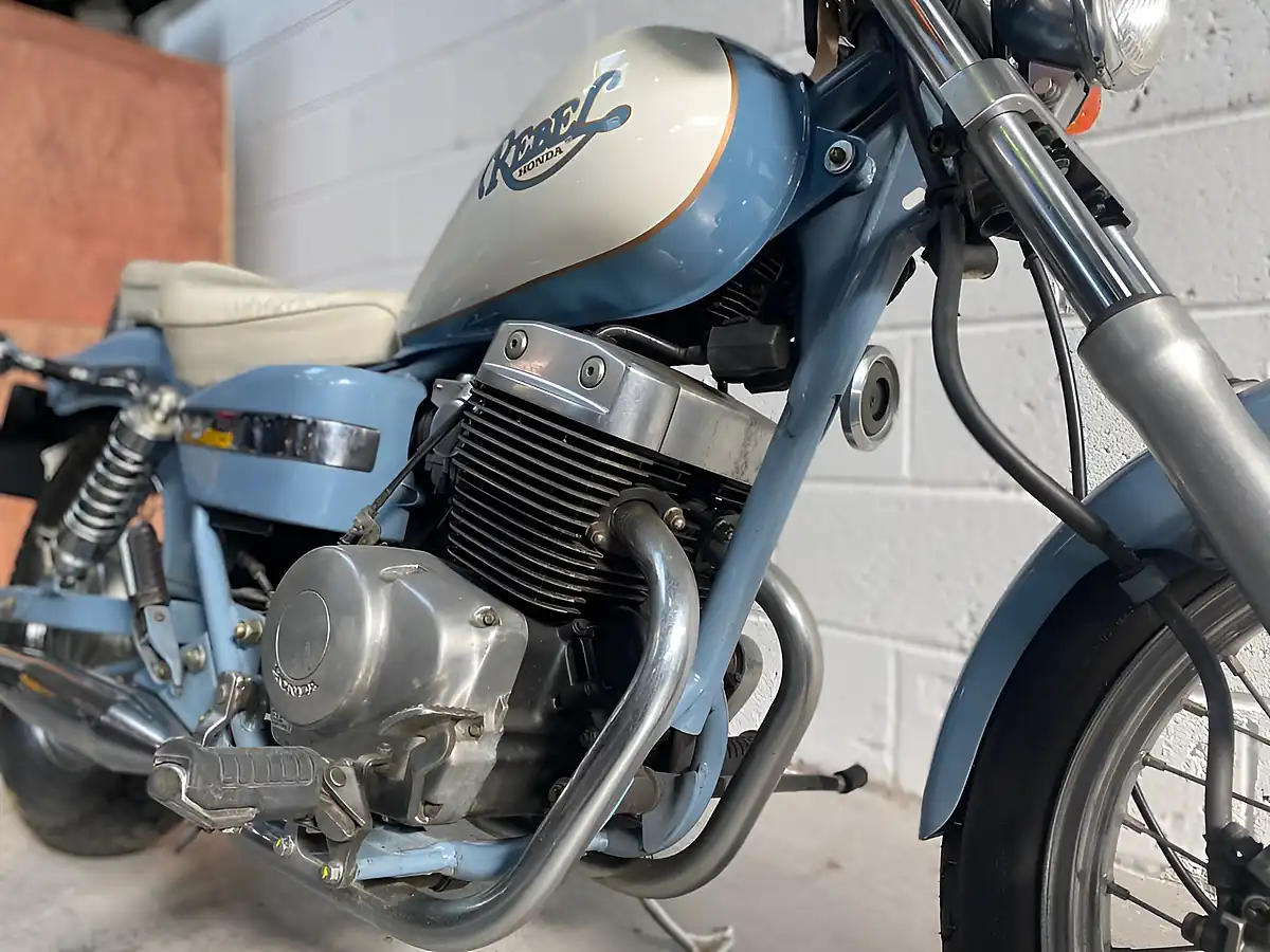 Used 1992 Honda Rebel 250 Blue - Interior and Exterior details 13