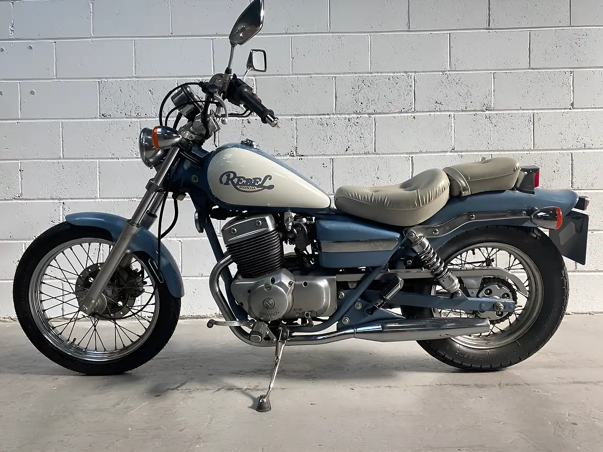 Used 1992 Honda Rebel 250 Blue - Interior and Exterior details 9