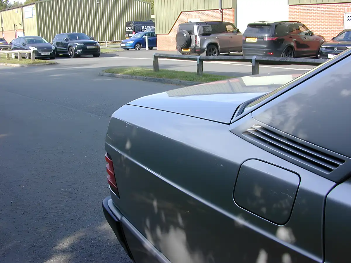 Used 1992 Mercedes-Benz 190 High Specification Silver - Interior and Exterior details 13
