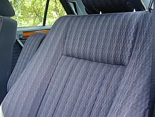 Used 1992 Mercedes-Benz 260 W124 Red - Interior and Exterior details 15