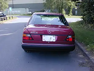 Used 1992 Mercedes-Benz 260 W124 Red - Interior and Exterior details 5