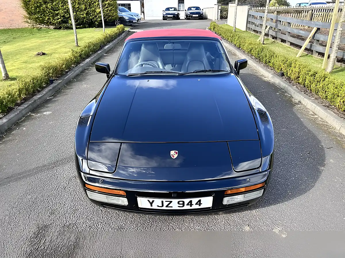 Used 1992 Porsche 944 S2 Black - Interior and Exterior details 12