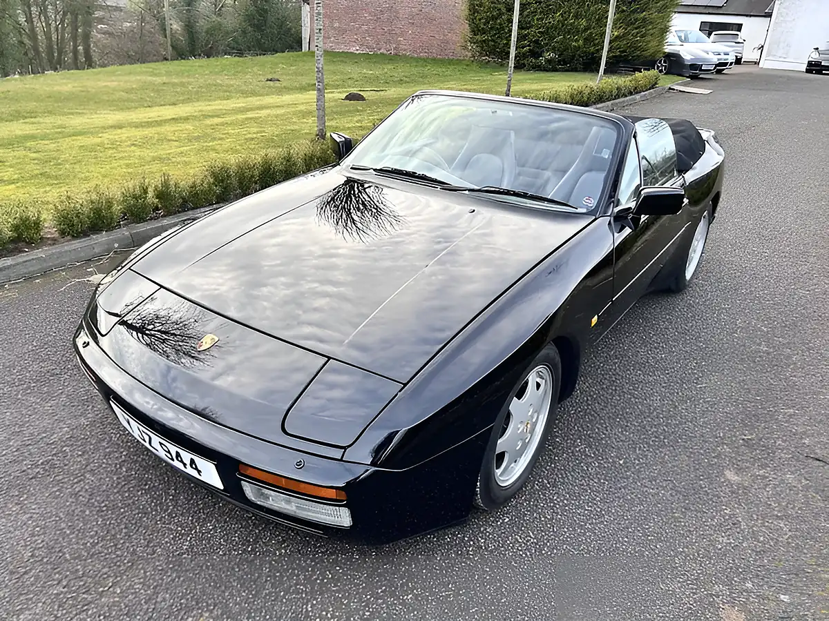 Used 1992 Porsche 944 S2 Black - Interior and Exterior details 14