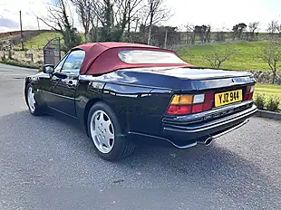 Used 1992 Porsche 944 S2 Black - Interior and Exterior details 17