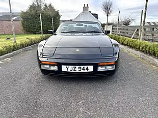 Used 1992 Porsche 944 S2 Black - Interior and Exterior details 9