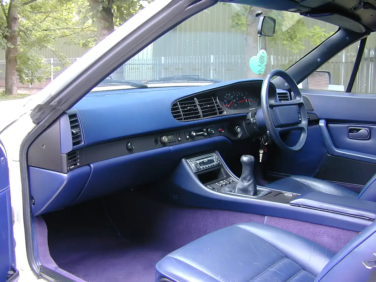Used 1992 Porsche 944 S2 Cabrio White - Interior and Exterior details 16