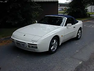 Used 1992 Porsche 944 S2 Cabrio White - Interior and Exterior details 8