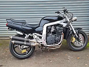 Used 1992 Suzuki Gsx Black - Interior and Exterior details 2