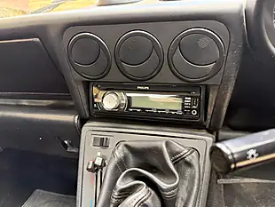 Used 1993 Alfa Romeo Spider S4 Giallo Bilbao - Interior and Exterior details 20