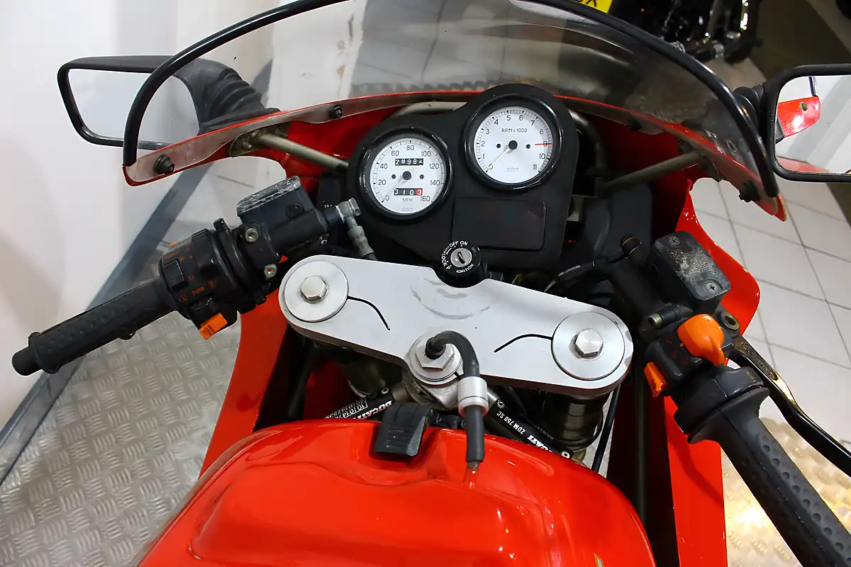 Used 1993 Ducati 750 Ss Red - Interior and Exterior details 8