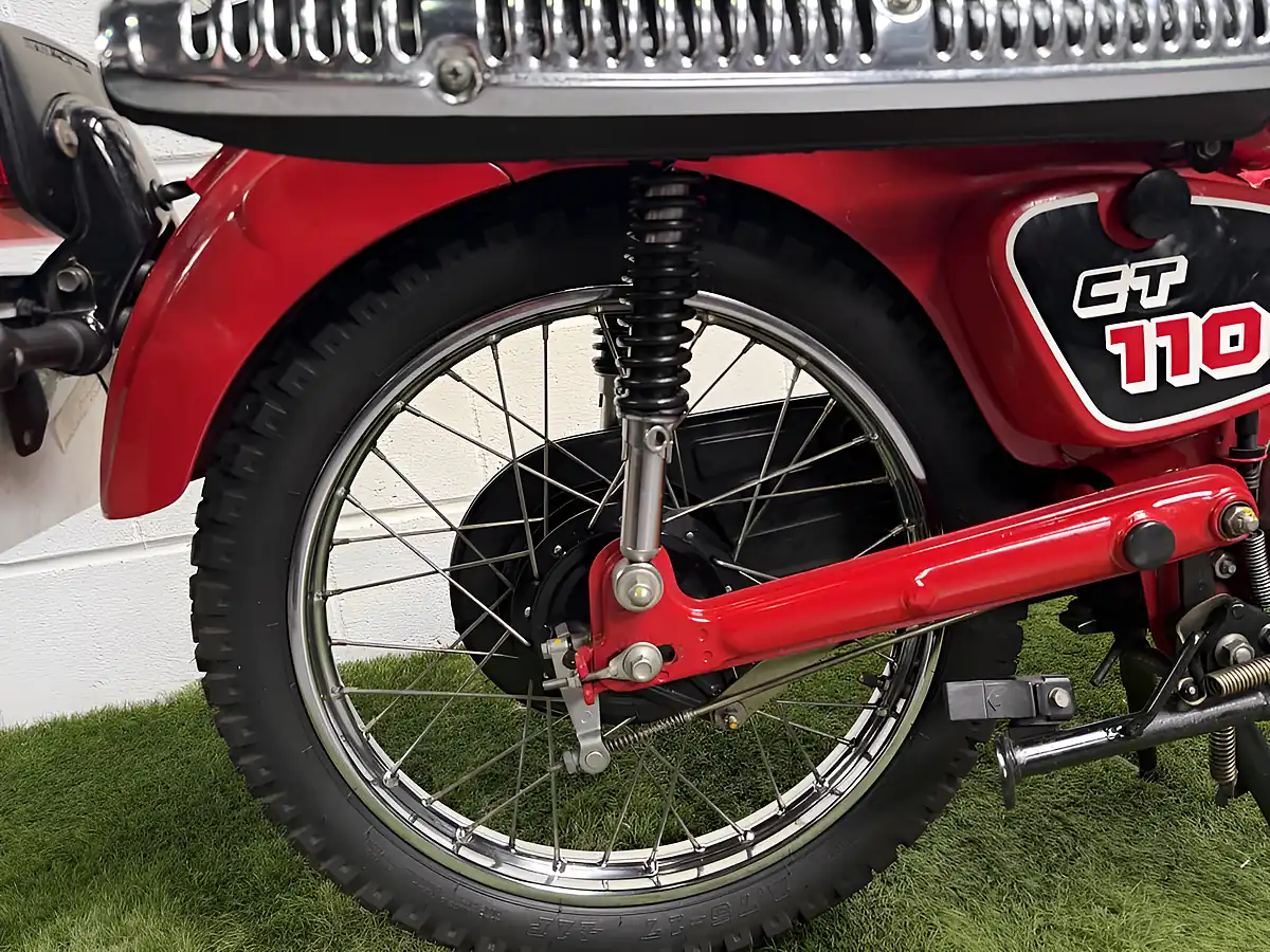Used 1993 Honda ct110 Hunter Cub Red - Interior and Exterior details 11