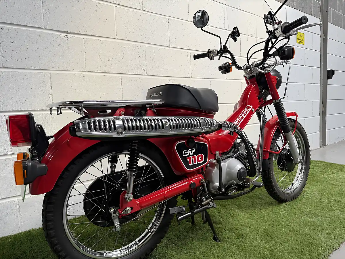 Used 1993 Honda ct110 Hunter Cub Red - Interior and Exterior details 7