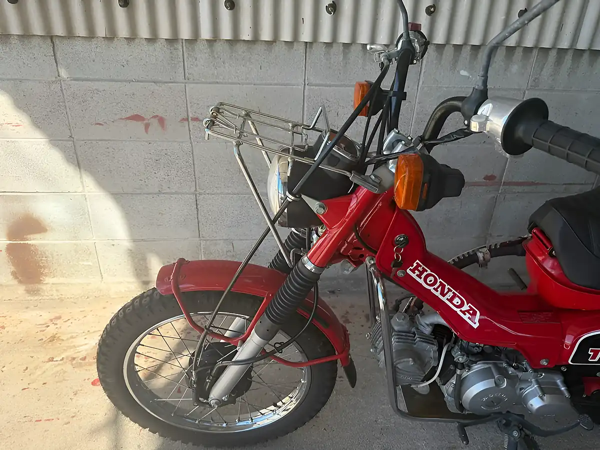 Used 1993 Honda CT110 Hunter Cub Red - Interior and Exterior details 16